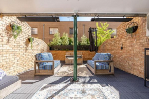 Stylish Stay in Griffith 3 mins from Kingston
